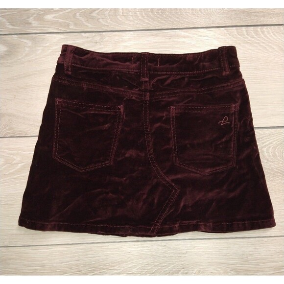 DL1961 - Size 12 - Jenny Skirt - Picture 2 of 5